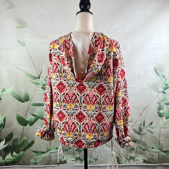 Alice + Olivia Stacia Print Anorak Quarter Zip Pullover Hoodie - Picture 2 of 16